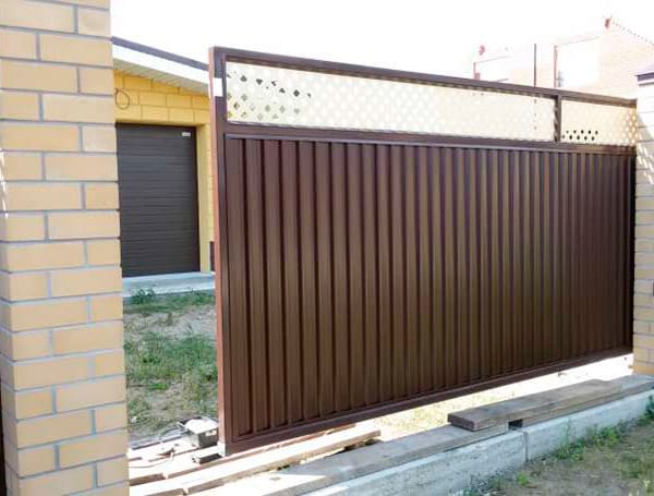 Эстетика и Надежность: Ворота Grand Line для Вашего Дома в Михайловке от 36778 руб